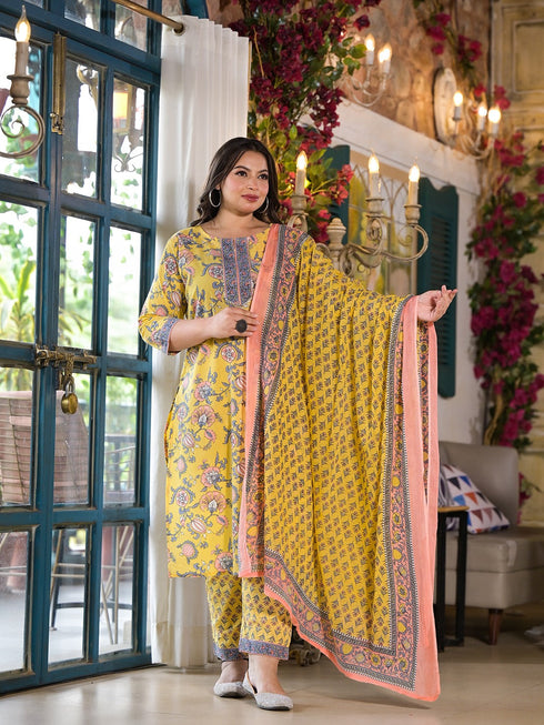 Women Plus Size Yellow Pure Cotton Kurta Set With Dupatta